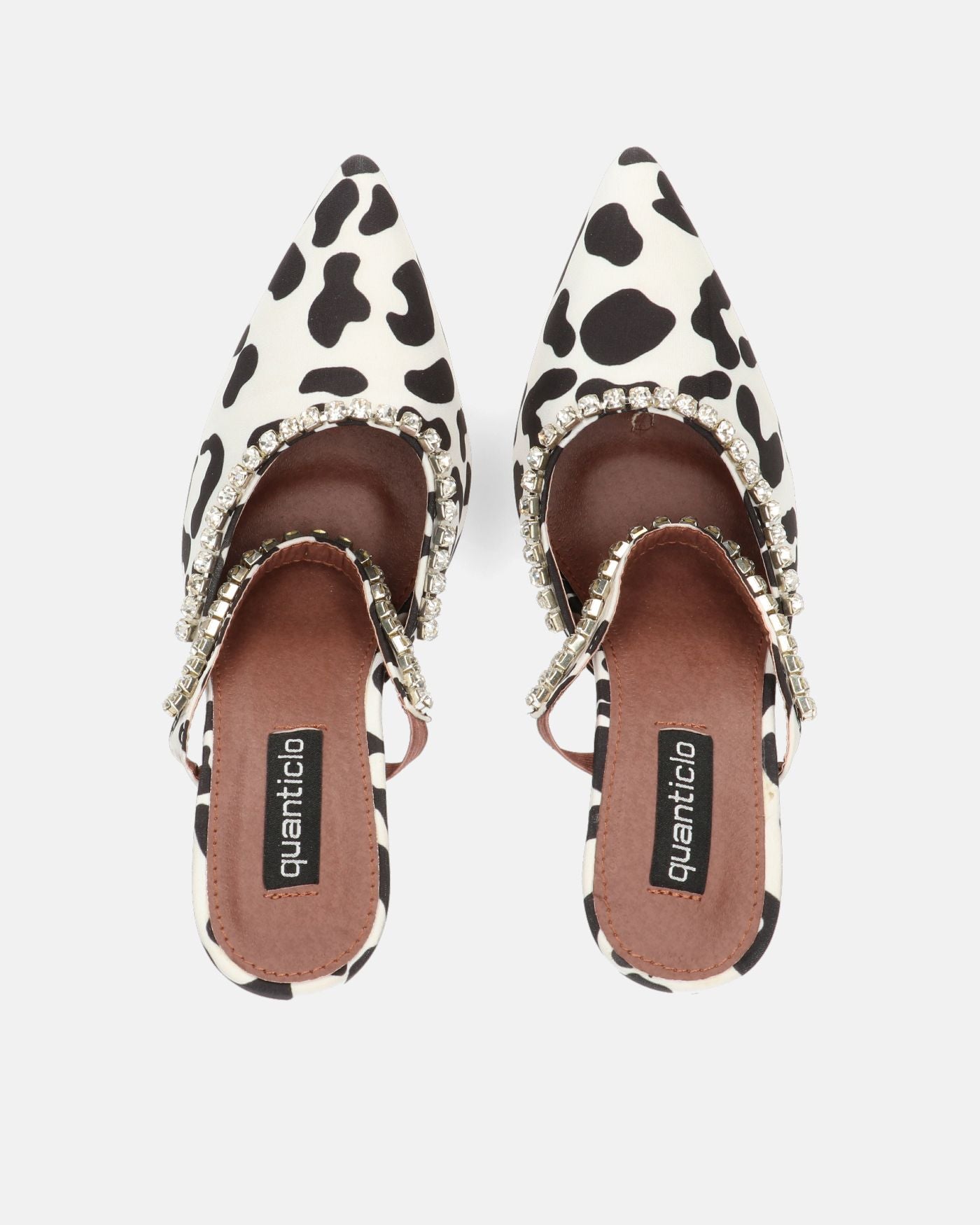 PERAL - zapato de tacón en estampado de leopardo blanco y negro con gemas