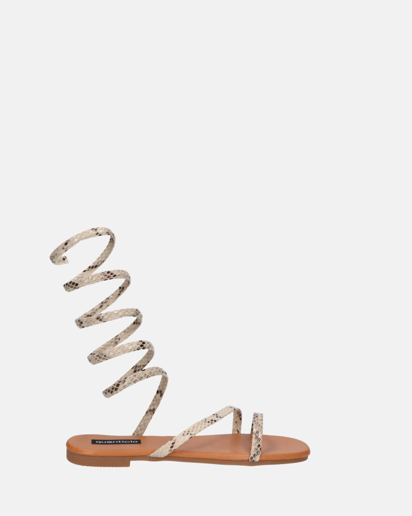 SIENNA - sandalias con suela marrón y espiral de pitón