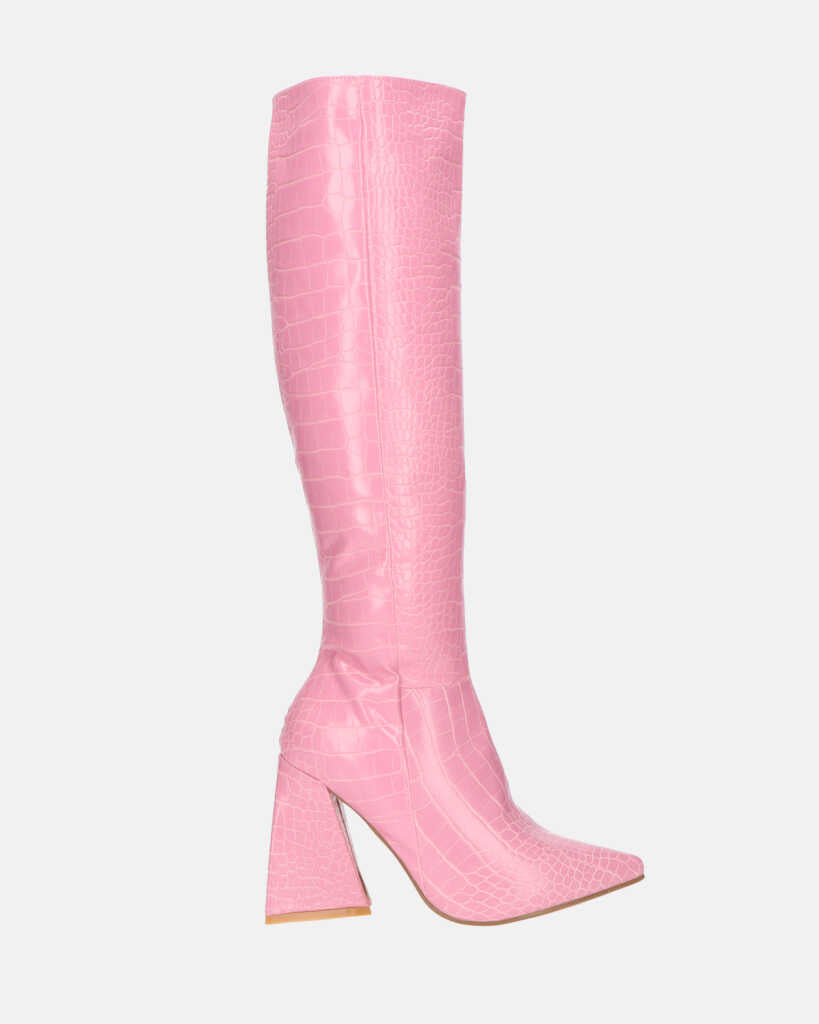 TRUDY - botines de tacón en PU rosa con textura cocodrilo